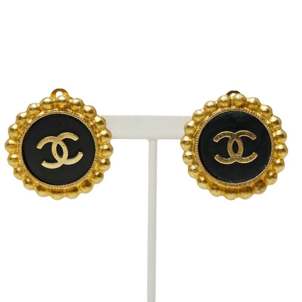 CHANEL Vintage Black Logo Earrings - Picture 2 of 6